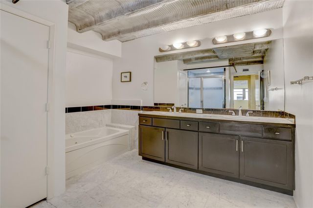 917 Main Street 1107, Houston, TX 77002
