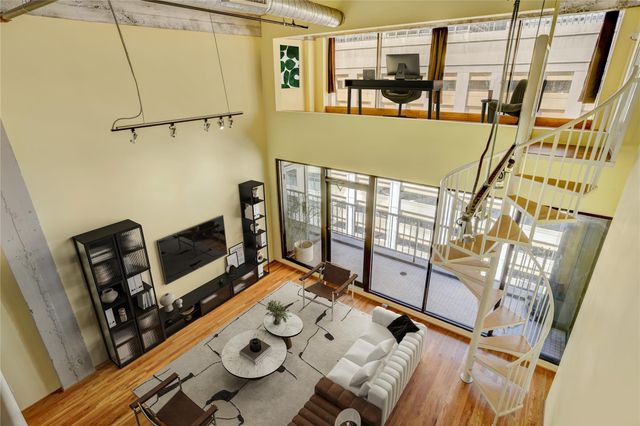 917 Main Street 1107, Houston, TX 77002