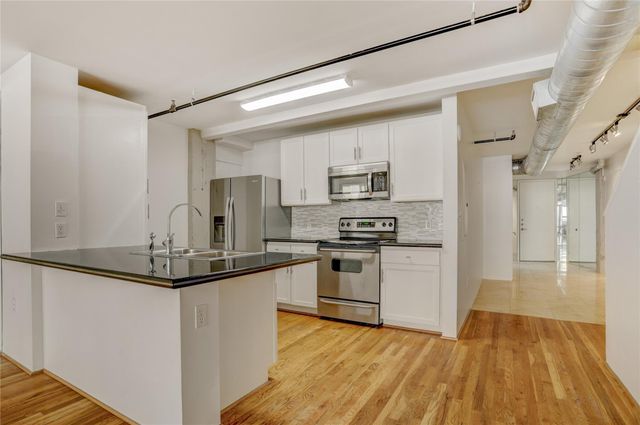 917 Main Street 1107, Houston, TX 77002