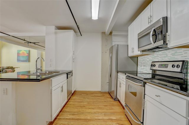 917 Main Street 1107, Houston, TX 77002