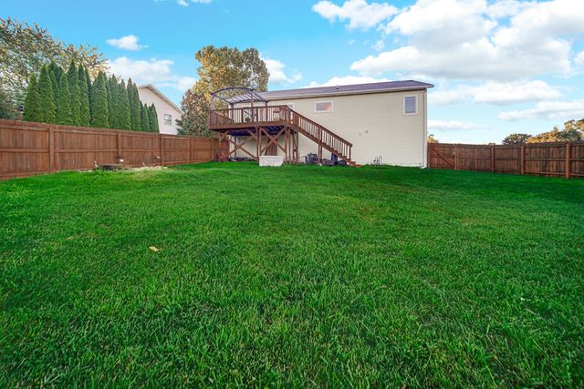 3429 E Sand Ridge Road, Rolling Prairie, IN 46371