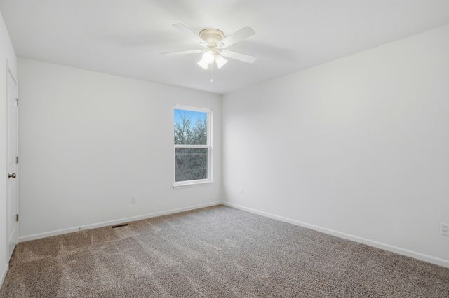 2501 NEST CT, Columbia, MO 65202