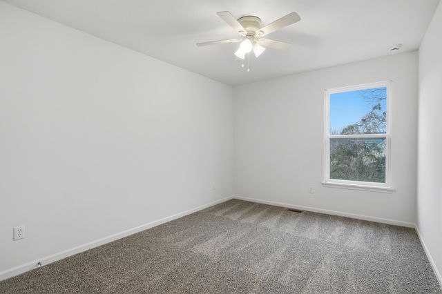 2501 NEST CT, Columbia, MO 65202