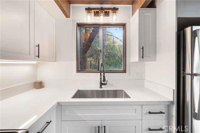 32703 Tulip Lane, Los Angeles, CA 92382