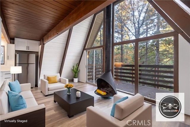 32703 Tulip Lane, Los Angeles, CA 92382