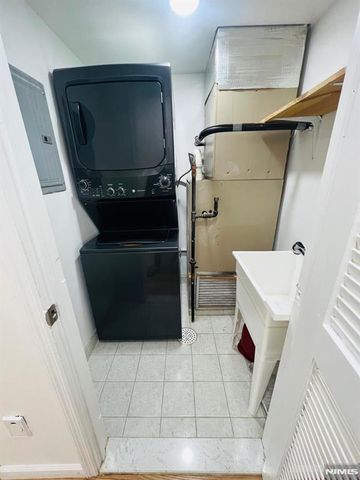 1442 70th Street, North Bergen, NJ 07047