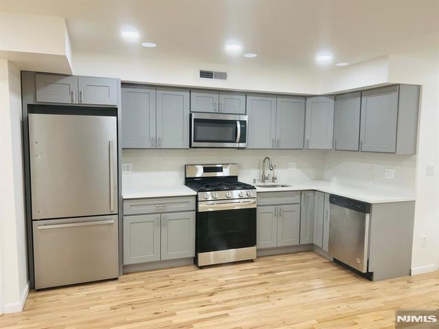 1442 70th Street, North Bergen, NJ 07047
