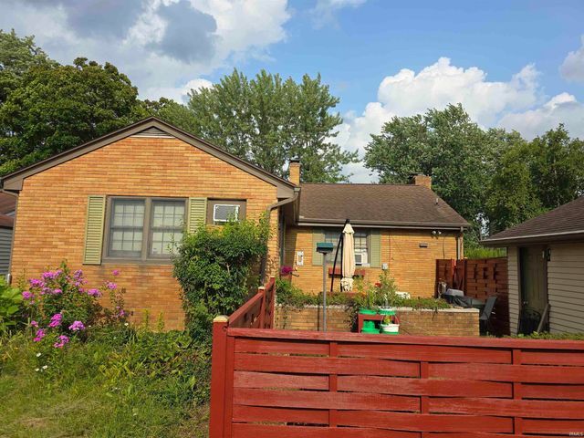 54645 28Th Street, South Bend, IN 46635