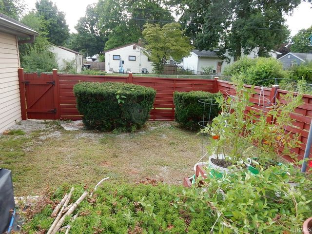 54645 28Th Street, South Bend, IN 46635