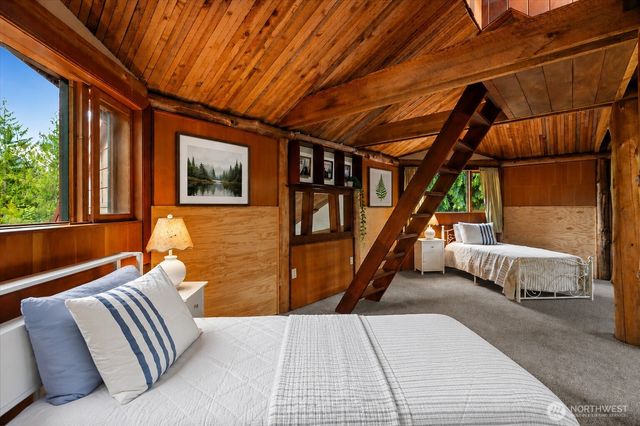 27346 Lake Cavanaugh Road, Mount Vernon, WA 98274