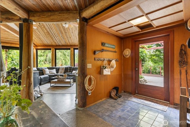 27346 Lake Cavanaugh Road, Mount Vernon, WA 98274