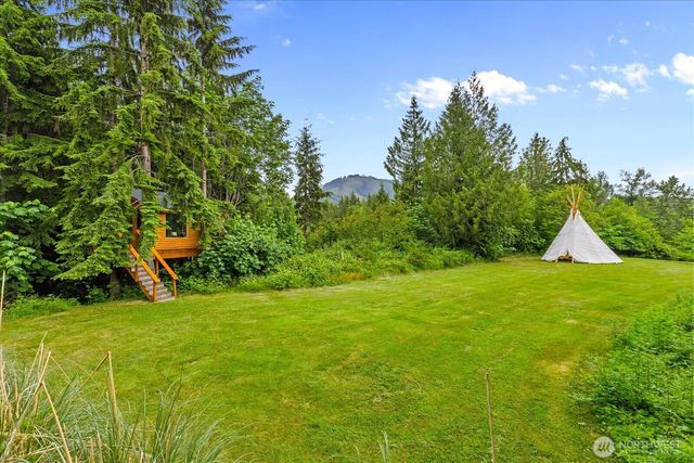 27346 Lake Cavanaugh Road, Mount Vernon, WA 98274