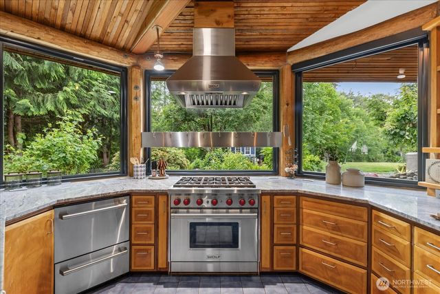 27346 Lake Cavanaugh Road, Mount Vernon, WA 98274