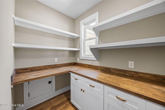 2302 Williams Farm Road, Greenville, NC 27858