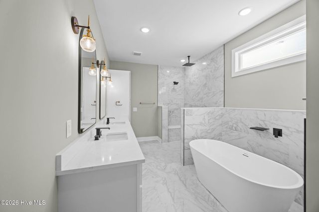 2302 Williams Farm Road, Greenville, NC 27858