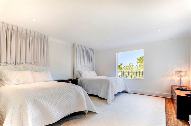 5800 La Gorce Dr NA, Miami Beach, FL 33140