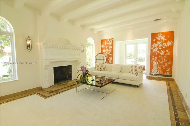 5800 La Gorce Dr NA, Miami Beach, FL 33140