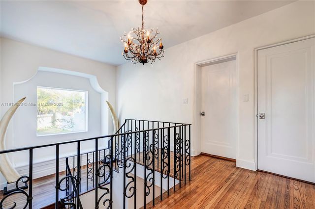 5800 La Gorce Dr NA, Miami Beach, FL 33140