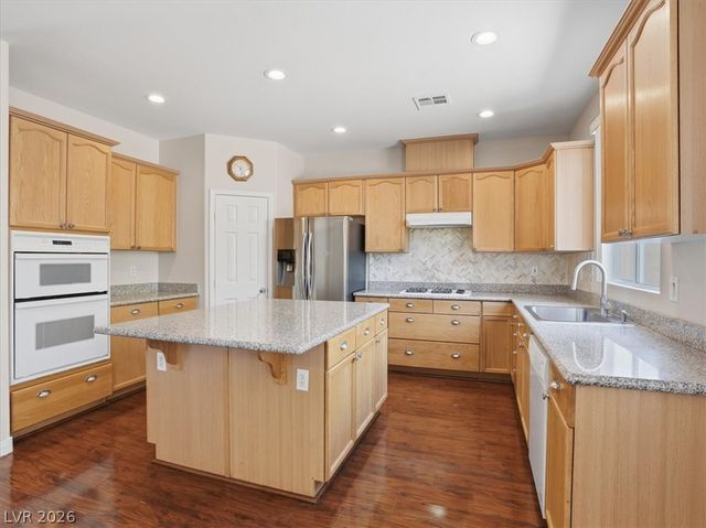 8946 Sanibel Shore Avenue, Las Vegas, NV 89147