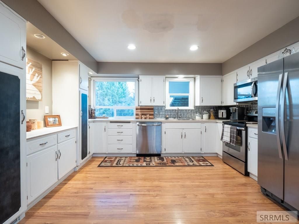 Image 13 of property listing at 263 W 2nd N, Rigby, ID 83442