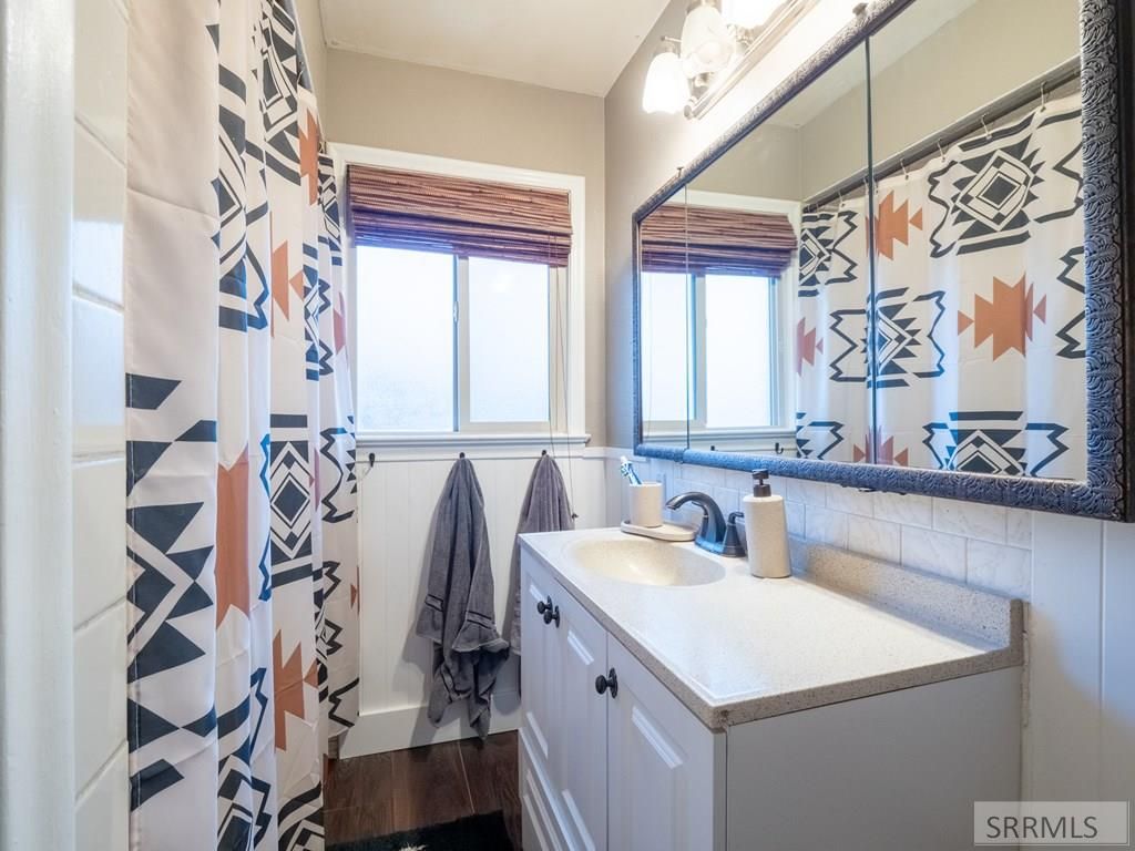 Image 15 of property listing at 263 W 2nd N, Rigby, ID 83442