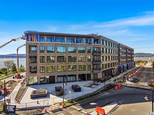 4 Lighthouse Landing 420, Sleepy Hollow, NY 10591