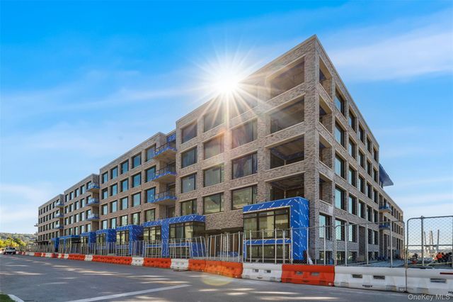 4 Lighthouse Landing 420, Sleepy Hollow, NY 10591