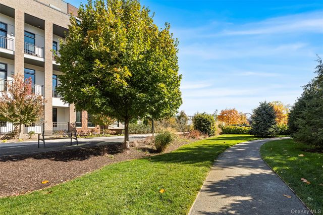 4 Lighthouse Landing 420, Sleepy Hollow, NY 10591