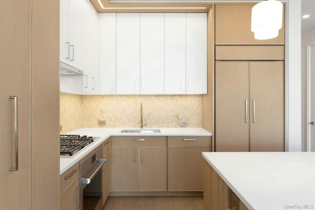 4 Lighthouse Landing 420, Sleepy Hollow, NY 10591