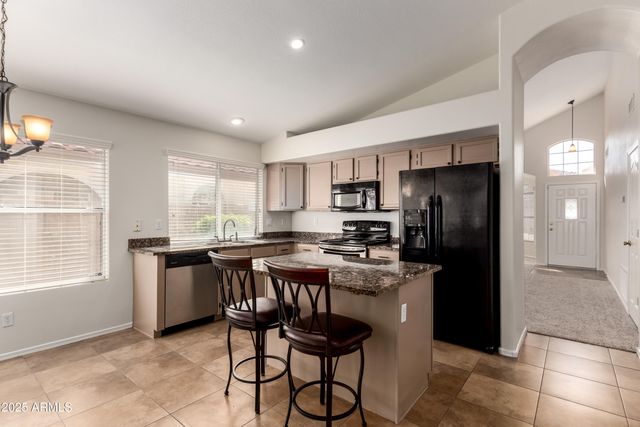 1180 W JEANINE Drive, Tempe, AZ 85284