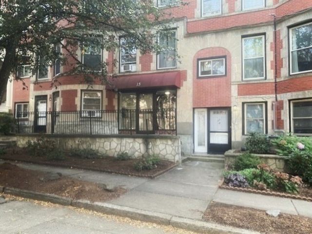 15-17 University Rd 22, Brookline, MA 02445