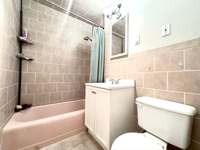 15-17 University Rd 22, Brookline, MA 02445
