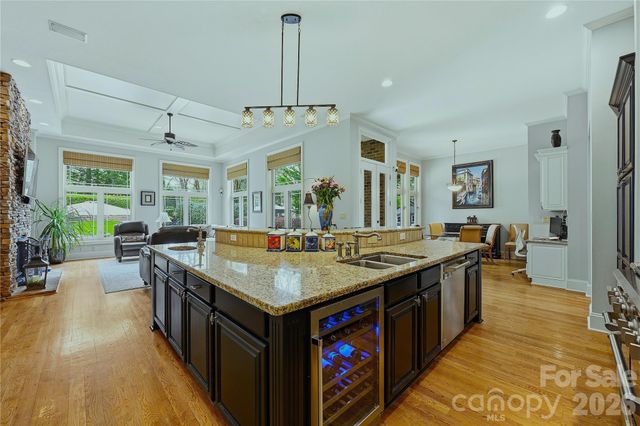 163 W Maranta Road, Mooresville, NC 28117
