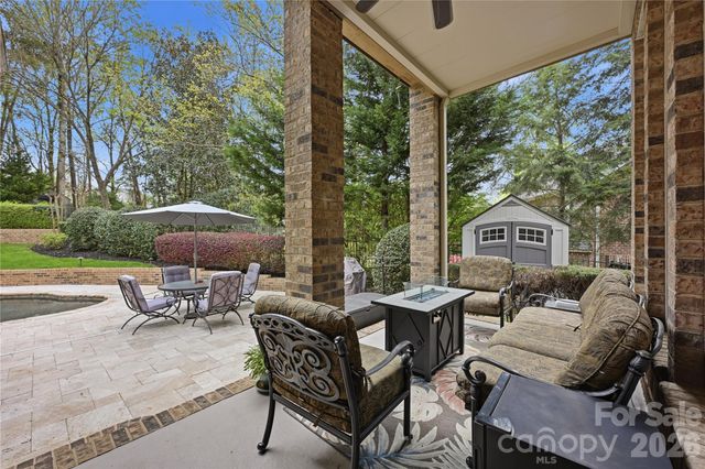 163 W Maranta Road, Mooresville, NC 28117