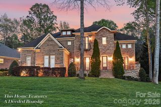 163 W Maranta Road, Mooresville, NC 28117