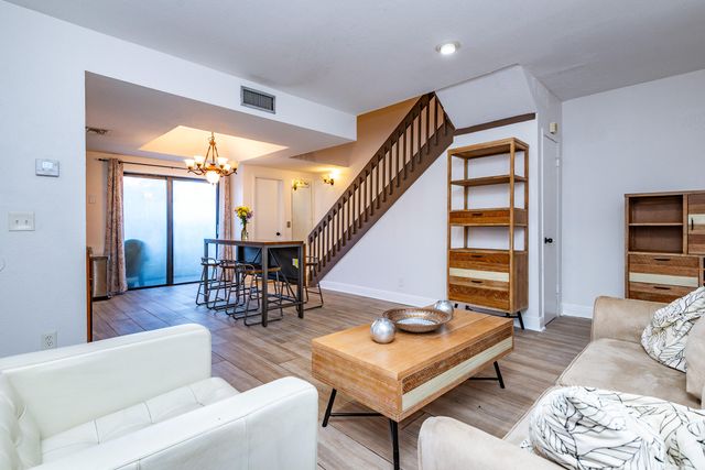 9375 SW 61st Way SW D, Boca Raton, FL 33428