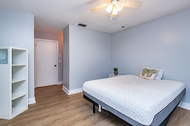 9375 SW 61st Way SW D, Boca Raton, FL 33428