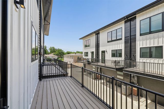 4840 Ingersoll Avenue, Des Moines, IA 50312