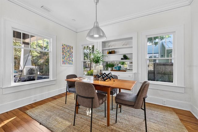 736 6TH STREET N, St Petersburg, FL 33701