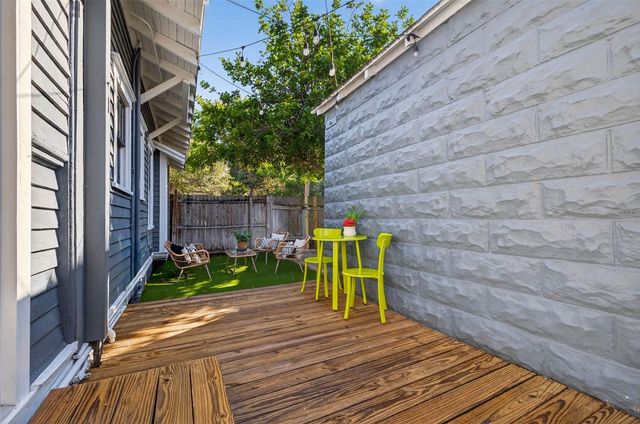 736 6TH STREET N, St Petersburg, FL 33701