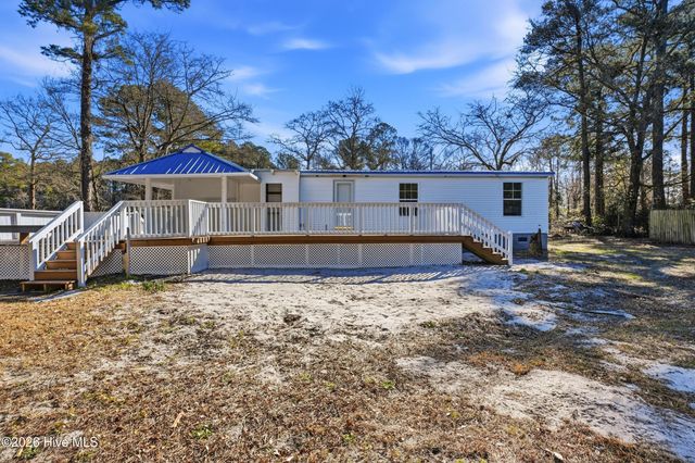 5595 Shaw Highway, Rocky Point, NC 28457