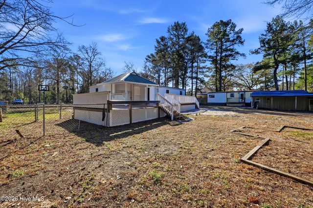 5595 Shaw Highway, Rocky Point, NC 28457