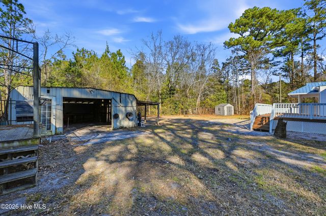 5595 Shaw Highway, Rocky Point, NC 28457