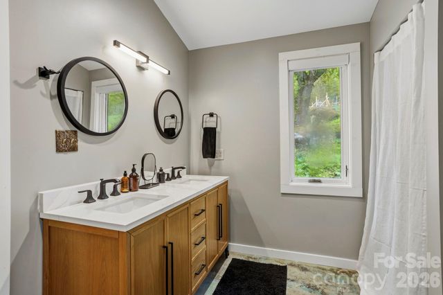 1108 Pine Root Branch Road, Bakersville, NC 28705