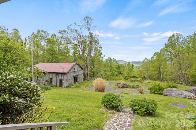 1108 Pine Root Branch Road, Bakersville, NC 28705