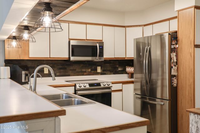 5932 Chester Street, Wilmington, NC 28405