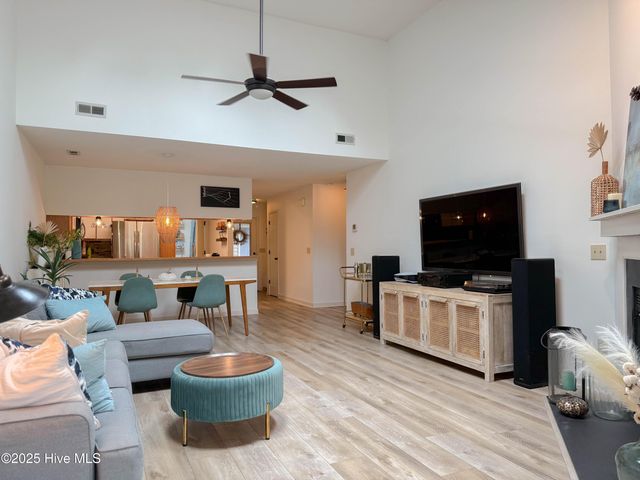 5932 Chester Street, Wilmington, NC 28405