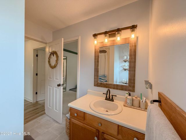 5932 Chester Street, Wilmington, NC 28405