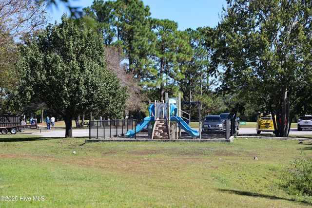 5932 Chester Street, Wilmington, NC 28405