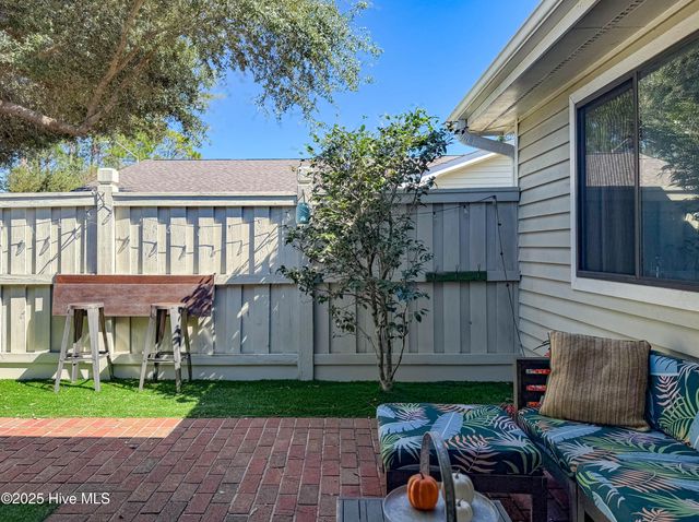 5932 Chester Street, Wilmington, NC 28405